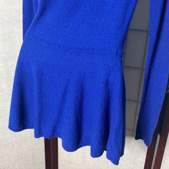 ANN TAYLOR ITALIAN YARN COBALT BLUE PEPLUM SWEATER XS‎ - Picture 3 of 7